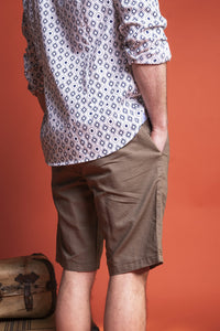 LINEN AND COTTON BERMUDA SHORTS WITH COMFORT FIT LACES