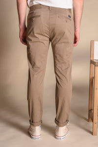 BRYAN CHINO LONG SLIM FIT