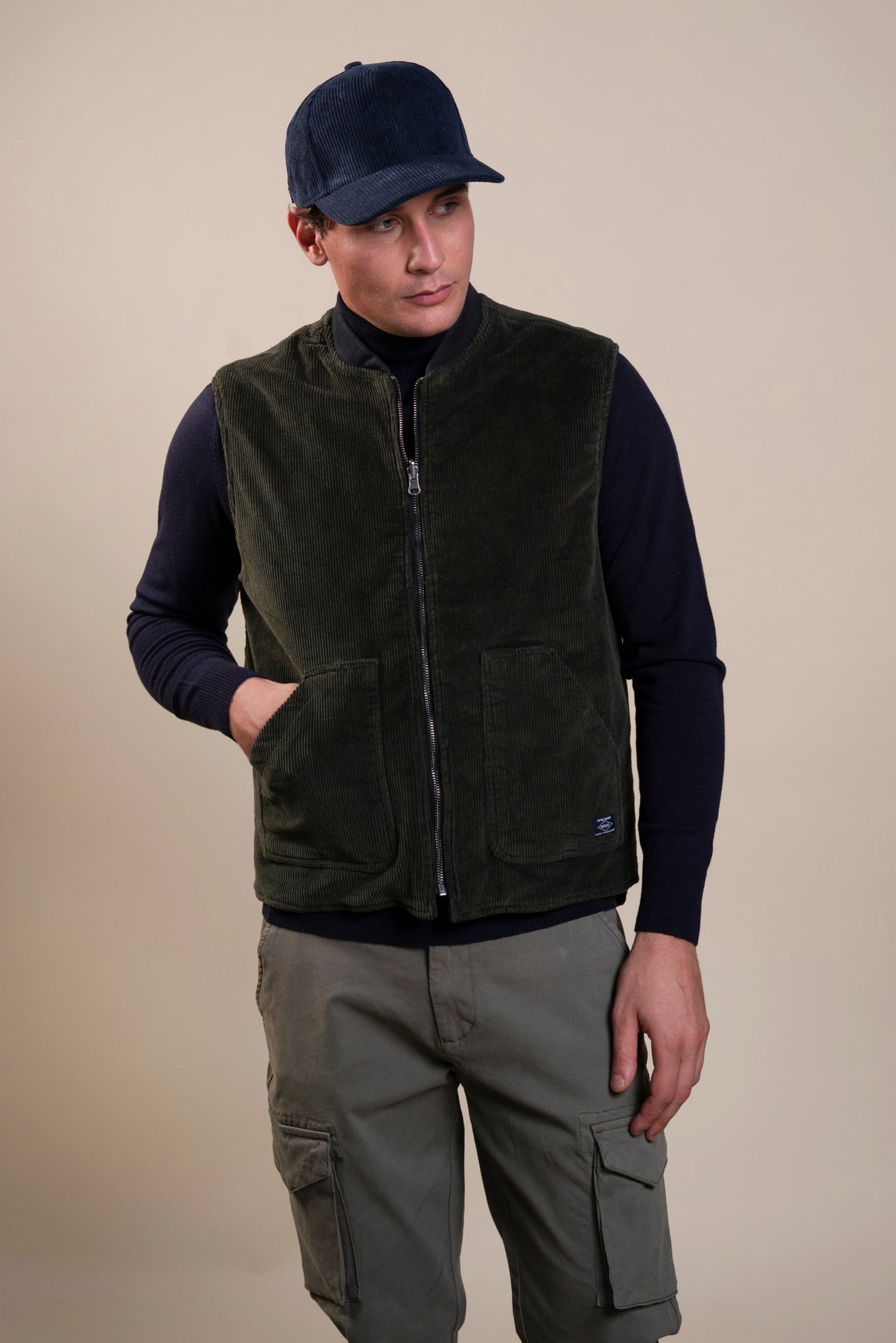 MARTIN REVERSE VEST 